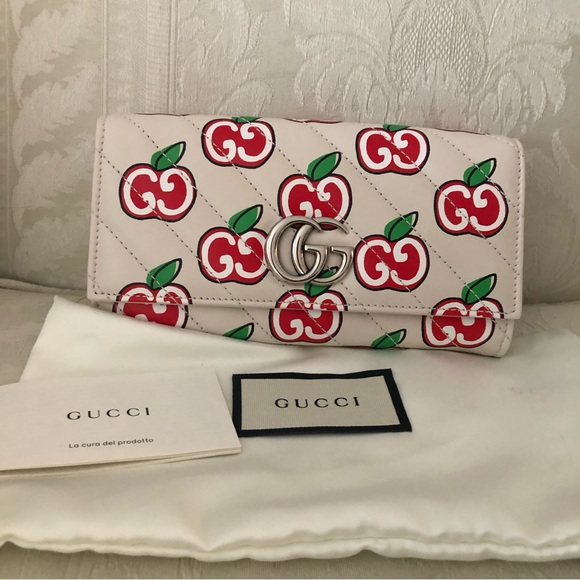 Gucci Valentine’s Day special design Marmont printed Apple GG long wallet - Picture 1 of 11